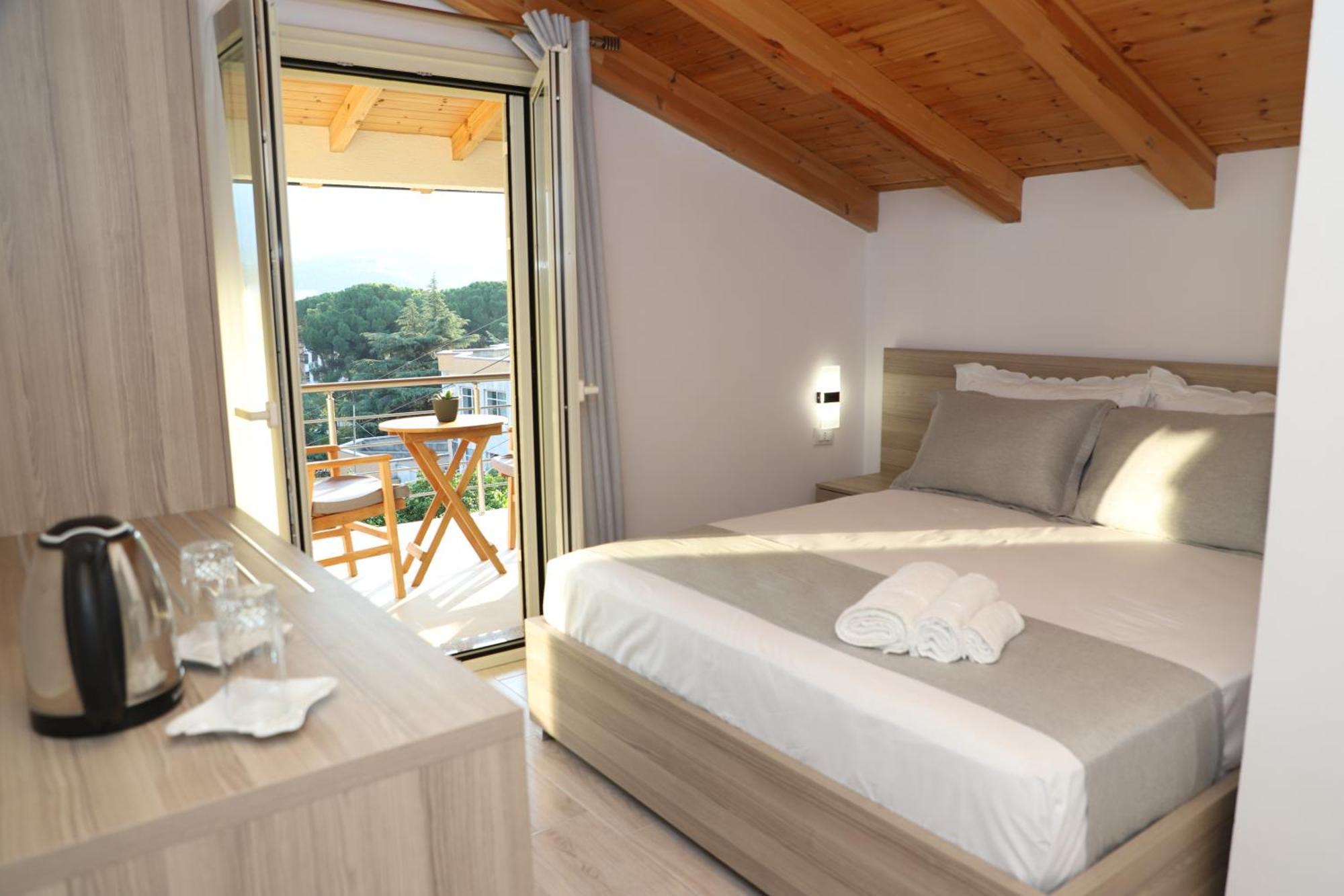 Guesthouse Kazazi Berat Dış mekan fotoğraf