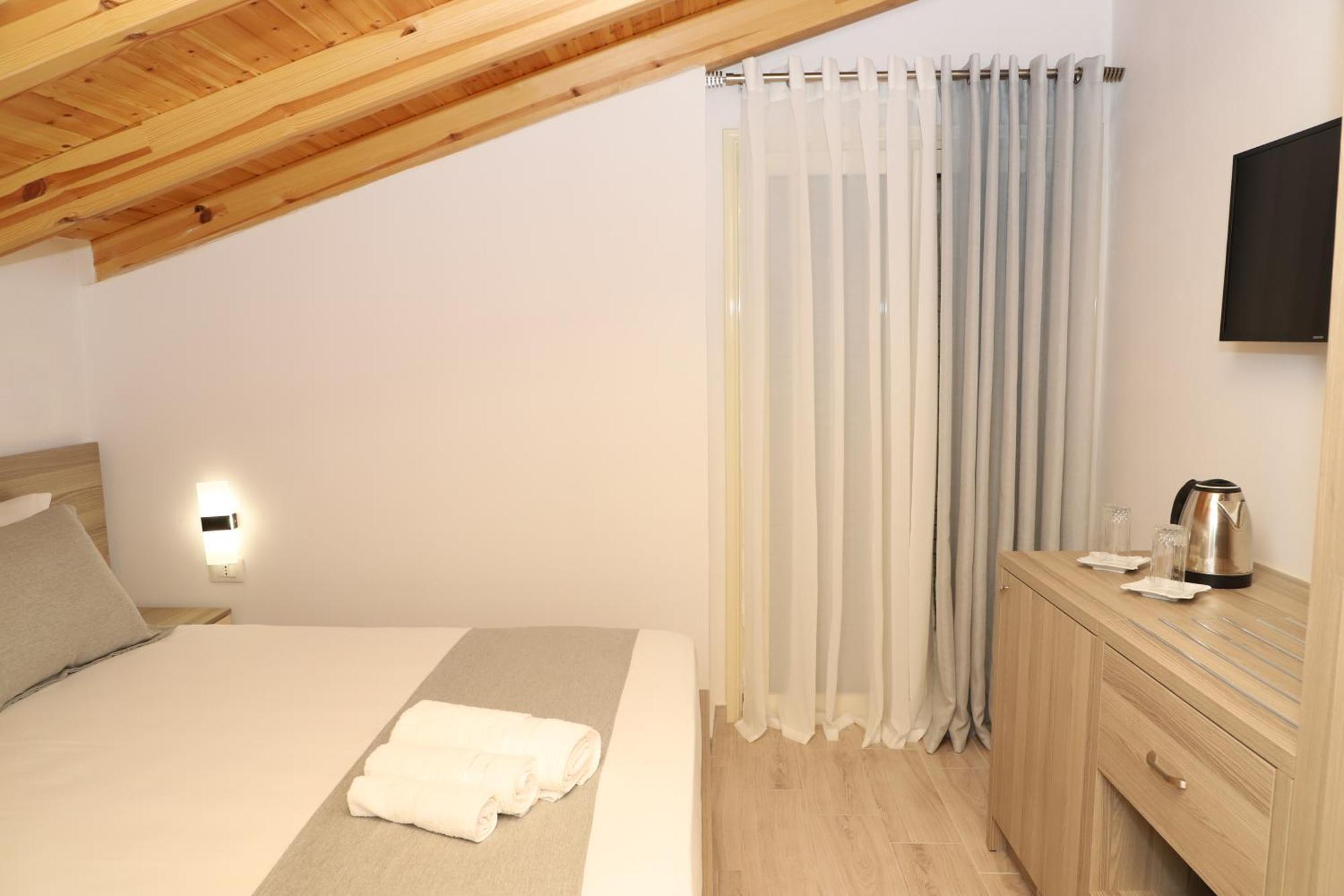 Guesthouse Kazazi Berat Dış mekan fotoğraf