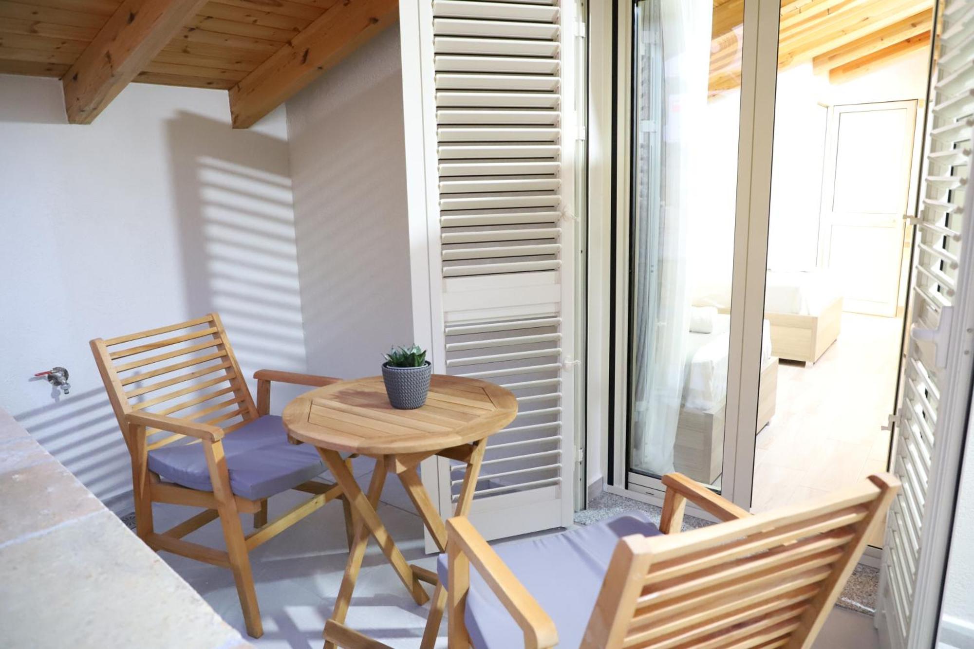 Guesthouse Kazazi Berat Dış mekan fotoğraf